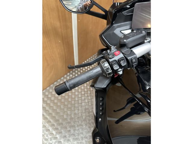 bmw - k-1600-gt