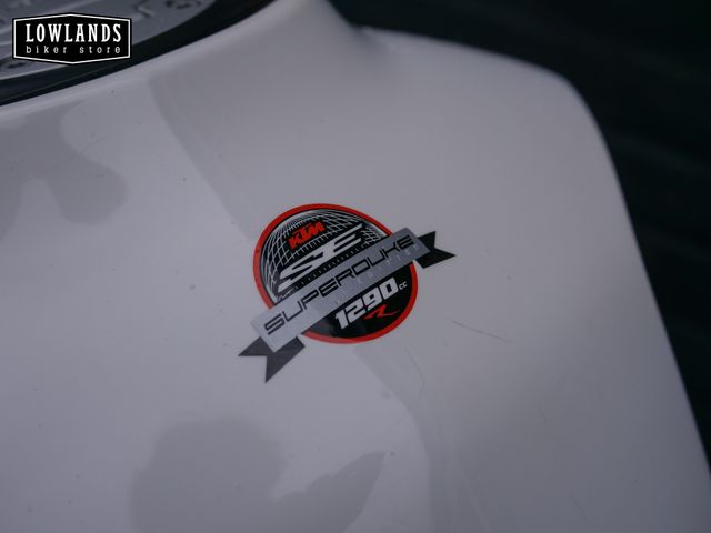 ktm - 1290-super-duke-r