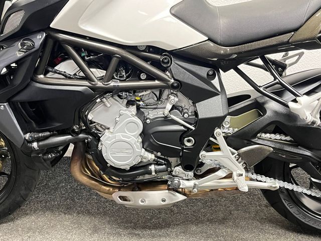 mv-agusta - brutale-675