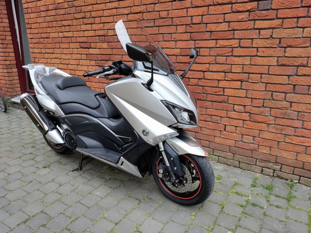 yamaha - tmax-560