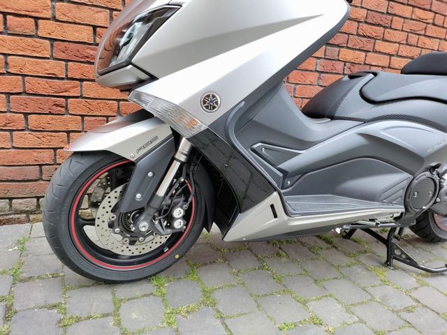 yamaha - tmax-560