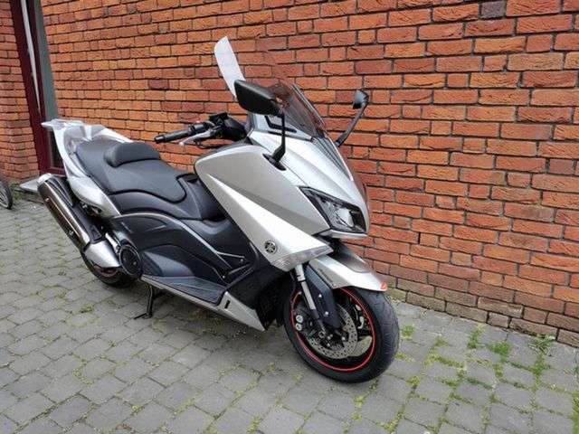 yamaha - tmax-560