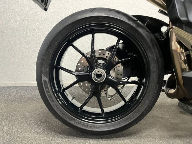 ducati - 848-evo