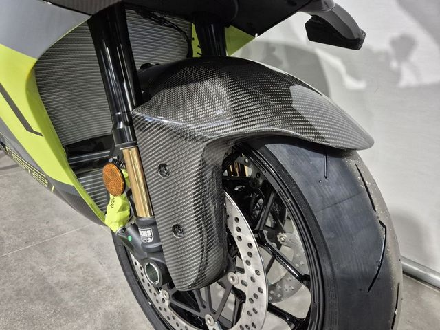 ducati - panigale-v4-lamborghini