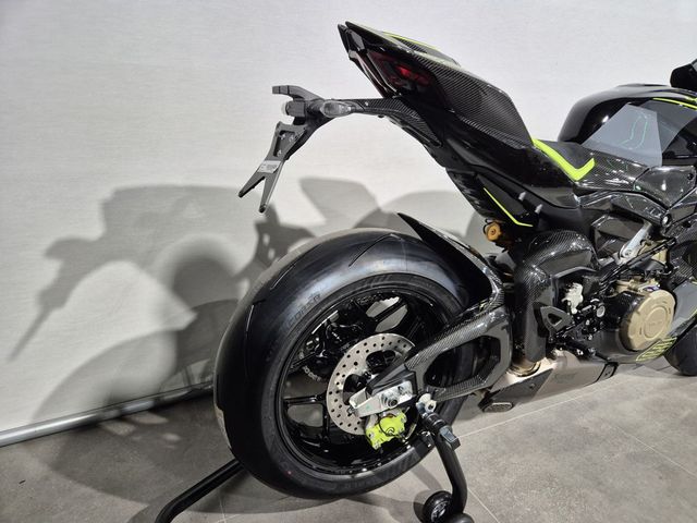 ducati - panigale-v4-lamborghini