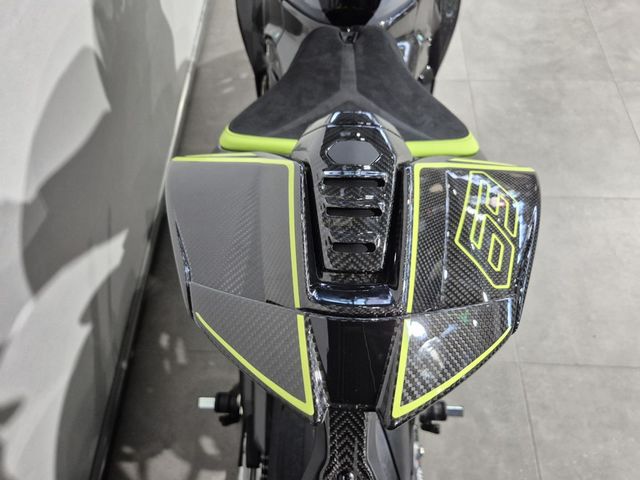 ducati - panigale-v4-lamborghini