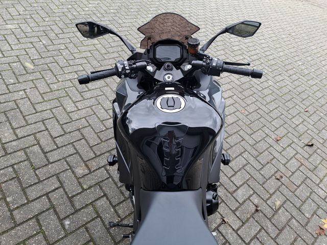 kawasaki - ninja-1000sx