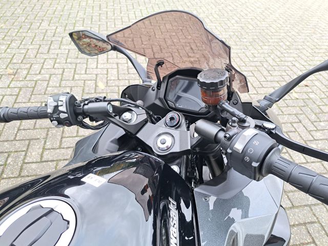 kawasaki - ninja-1000sx