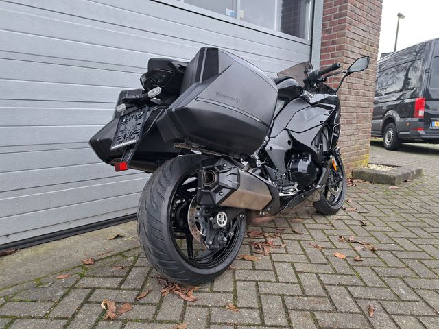 kawasaki - ninja-1000sx