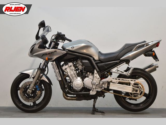 yamaha - fzs-1000--fazer