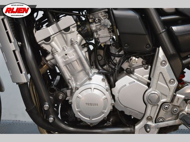 yamaha - fzs-1000--fazer