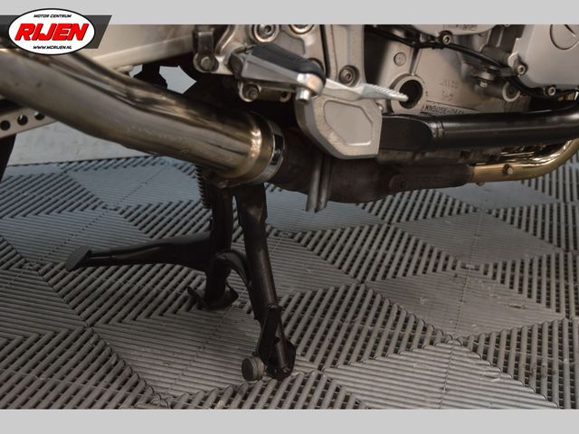 yamaha - fzs-1000--fazer