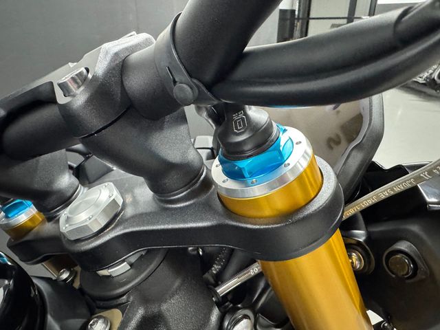 triumph - speed-triple-1200-rs