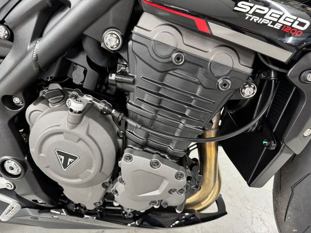triumph - speed-triple-1200-rs