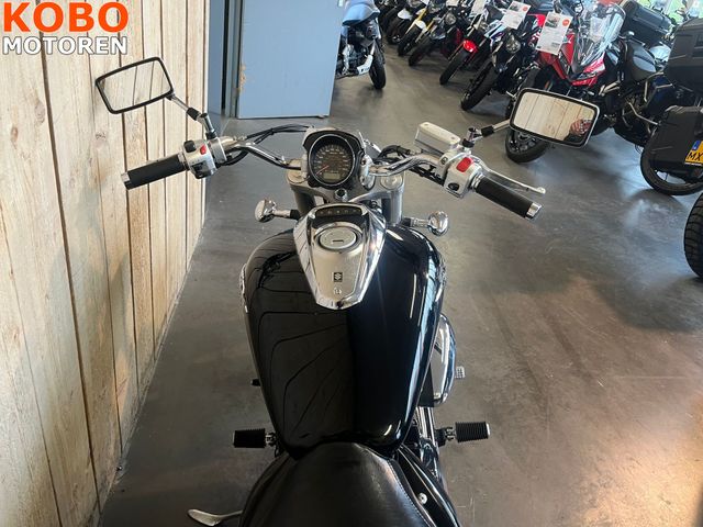 suzuki - intruder-m-800