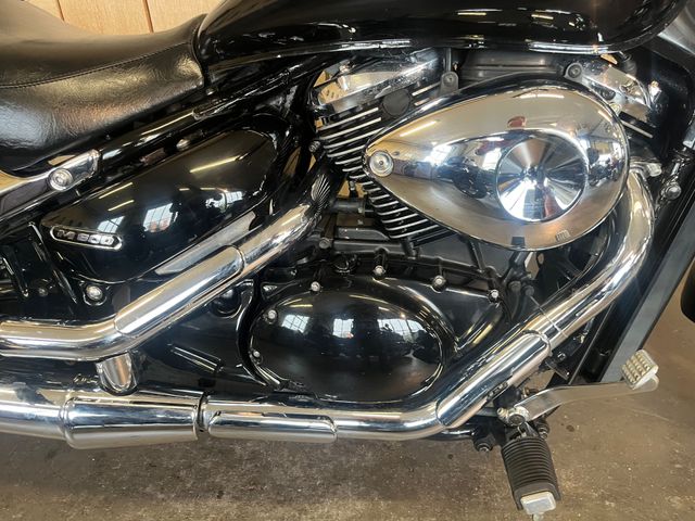 suzuki - intruder-m-800