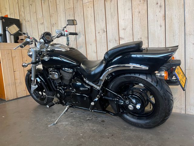 suzuki - intruder-m-800