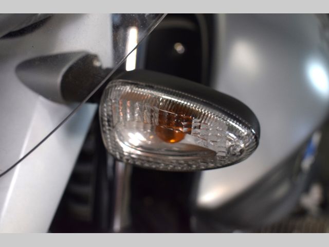bmw - r-1200-r-abs