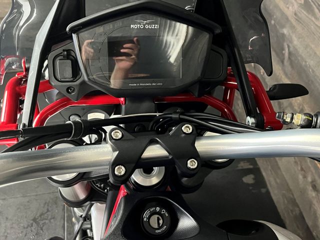 moto-guzzi - v-85-tt