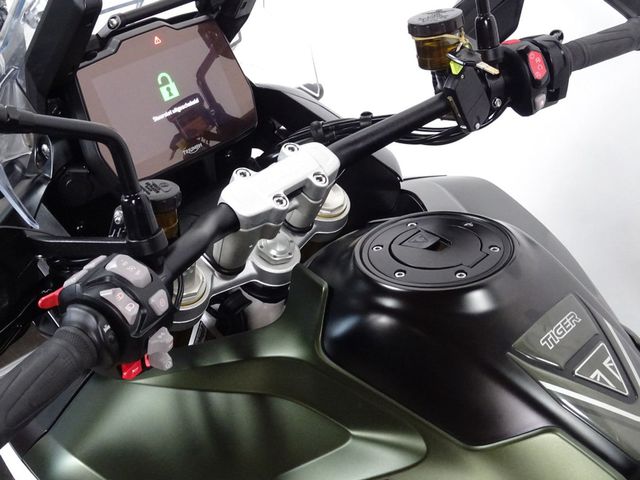 triumph - tiger-1200-rally-pro