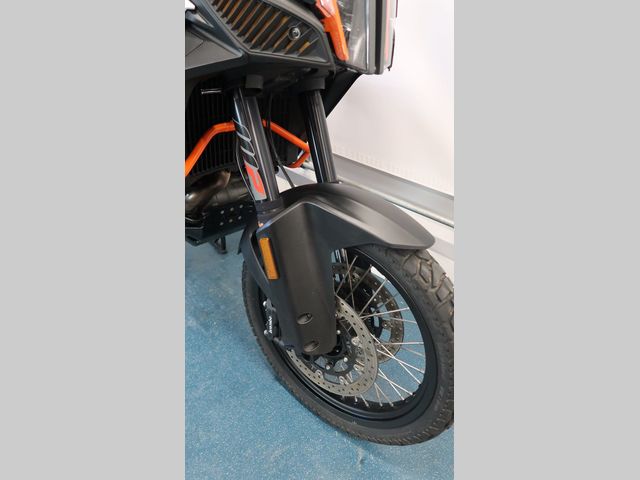 ktm - 1290-super-adventure-r