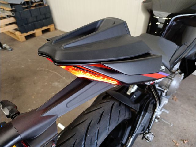 aprilia - rs-457