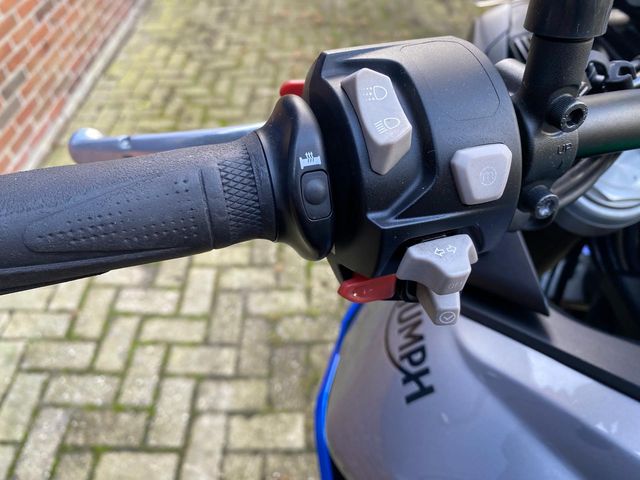 triumph - tiger-850-sport