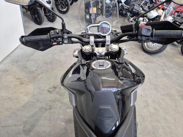 triumph - tiger-800-xr