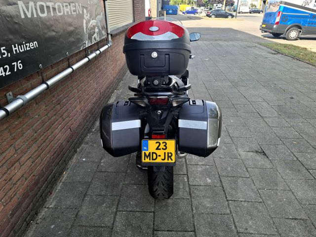 honda - vfr-1200-f-dct-c-abs