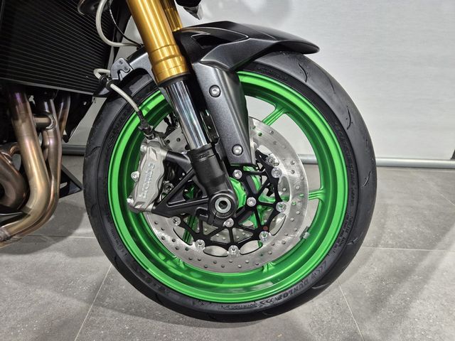 kawasaki - z1100-se