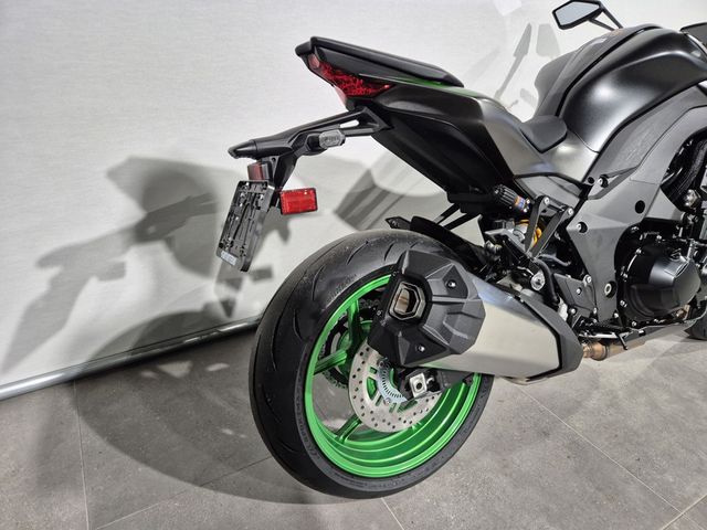 kawasaki - z1100-se