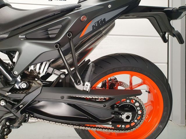 ktm - 790-duke