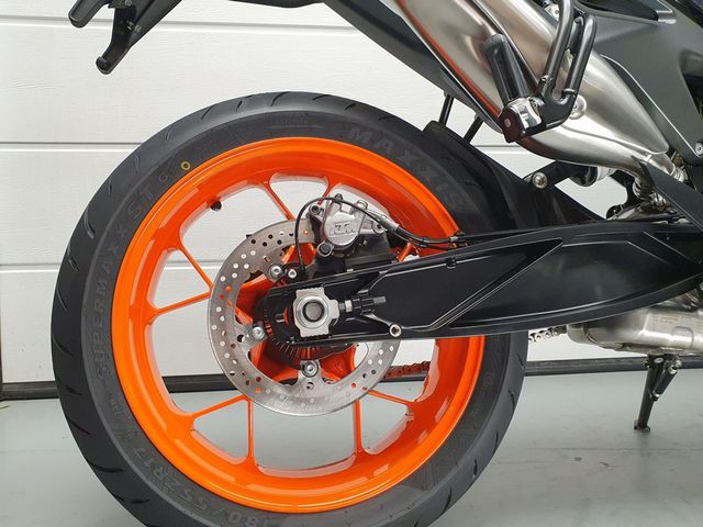 ktm - 790-duke
