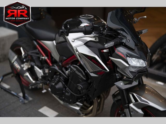 kawasaki - z900