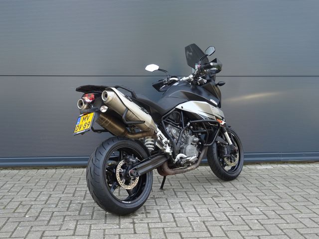 ktm - 990-supermoto-t