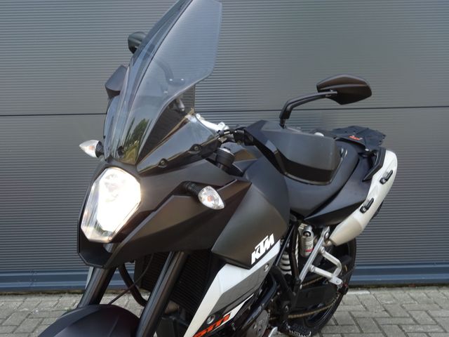 ktm - 990-supermoto-t