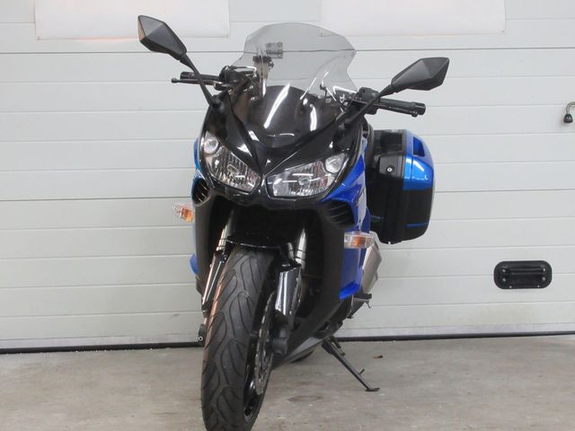 kawasaki - z-1000-sx-abs