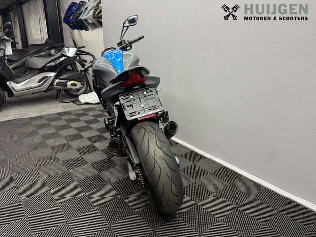 kawasaki - z1000