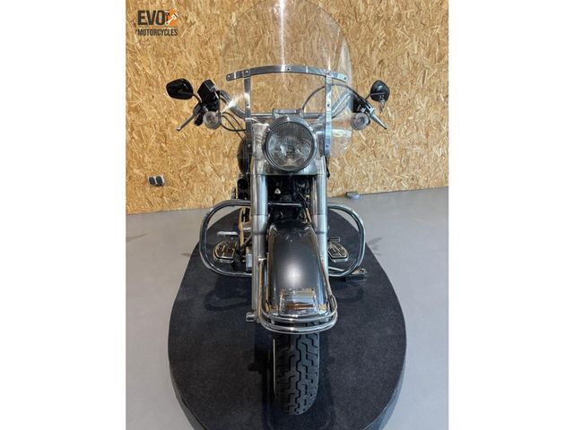 harley-davidson - heritage-softail-classic-flstc