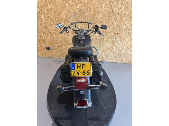 harley-davidson - heritage-softail-classic-flstc