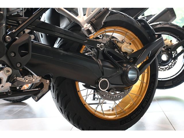 bmw - r-1250-gs-adventure