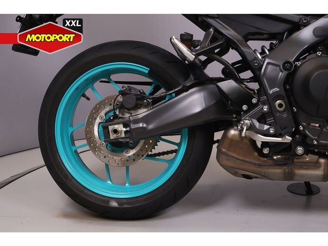 yamaha - mt-09-y-amt