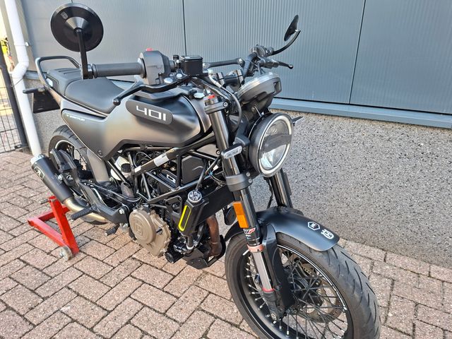 husqvarna - svartpilen-401