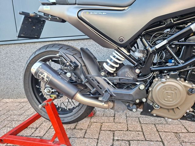 husqvarna - svartpilen-401