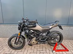 Husqvarna Svartpilen 401 2022 occasion – foto 4 van 11