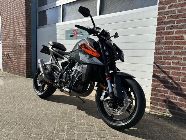 ktm - 990-duke
