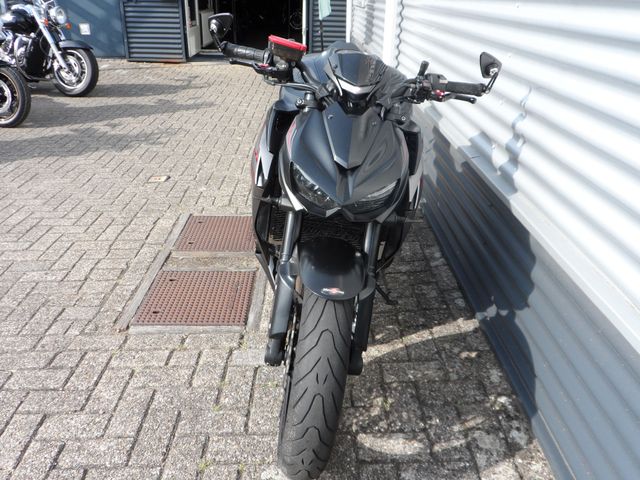 kawasaki - z1000