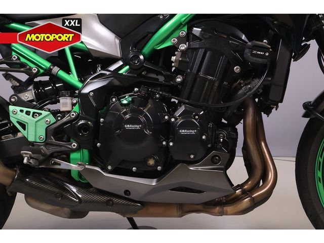 kawasaki - z900