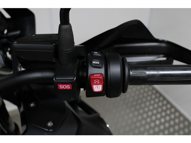 bmw - r-1250-gs-adventure