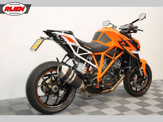 ktm - 1290-super-duke-r